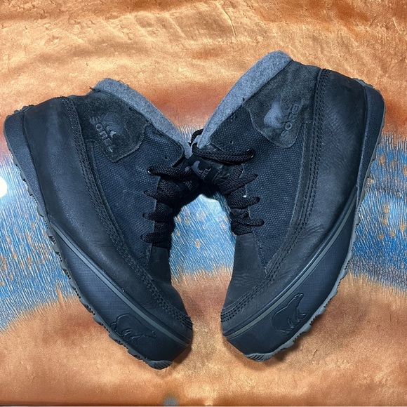 Sorel Chesterman Chukka Black Leather waterproof  boots wool size 9 - Picture 9 of 11